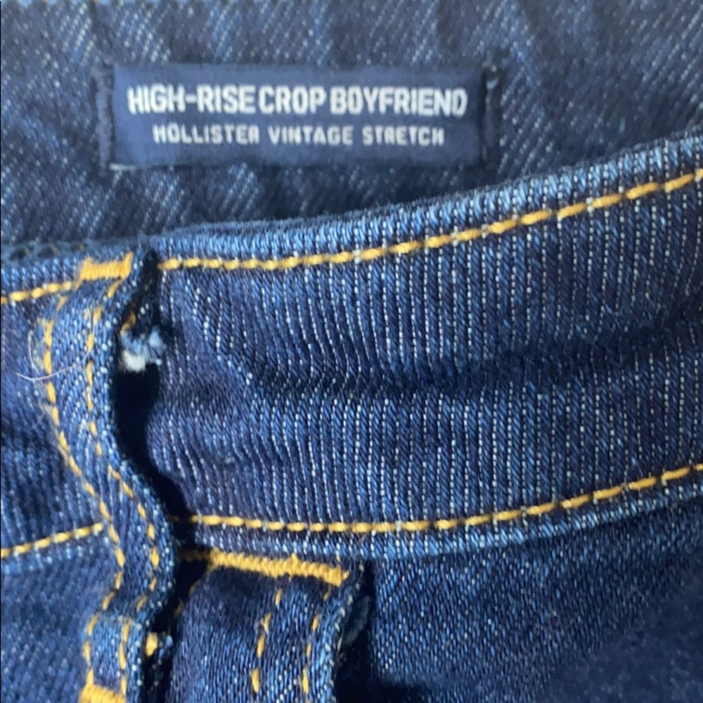 (4/$25) High rise crop boyfriend hollister jeans - Picture 3 of 3